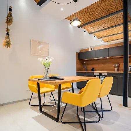 Apartment Luxurioeses 100m2 Loft Mit Sauna & Parkplatz - Platz Fuer 4 Personen Wiesbaden