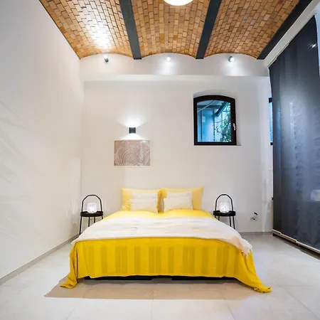 Luxurioeses 100m2 Loft Mit Sauna & Parkplatz - Platz Fuer 4 Personen